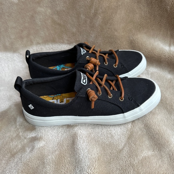 Rare OBX  Sperry Women’s Outer Banks Slip on Shoes fromNetflix Hit Show - Picture 4 of 10